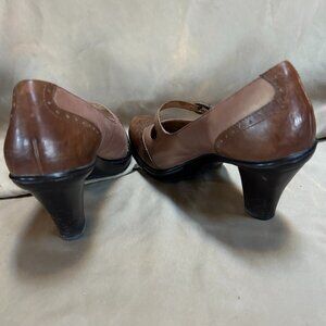 Sofft Mary Jane Heels